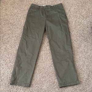 Dockers Men's Khaki Chinos